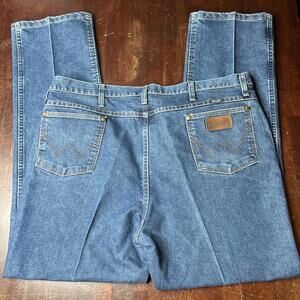 Wrangler Jeans Men 42x32 Blue Straight Slim Fit Cool Vantage Denim Pants